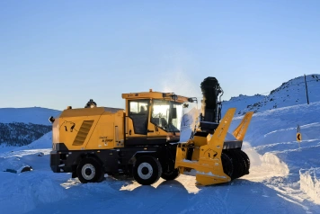Снегоуборочная (6500 т/час) фрезерно-роторная самоходная машина Kodiak CR580S